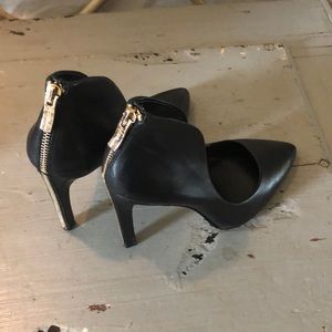 Bcbg generation heels